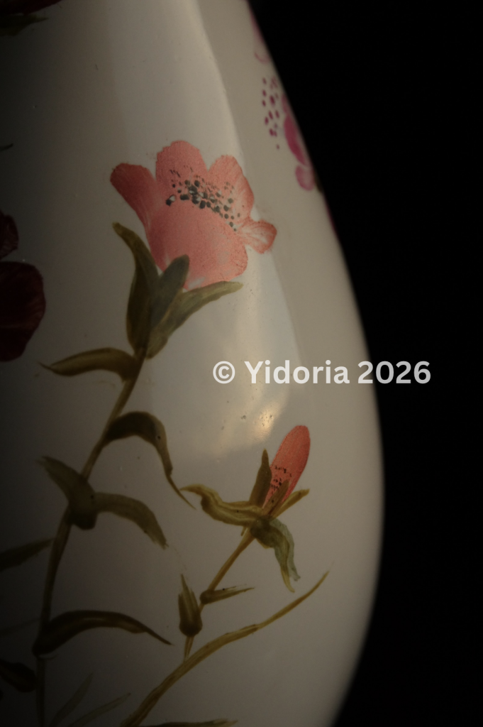 Yidoria Porcelain Photo 2